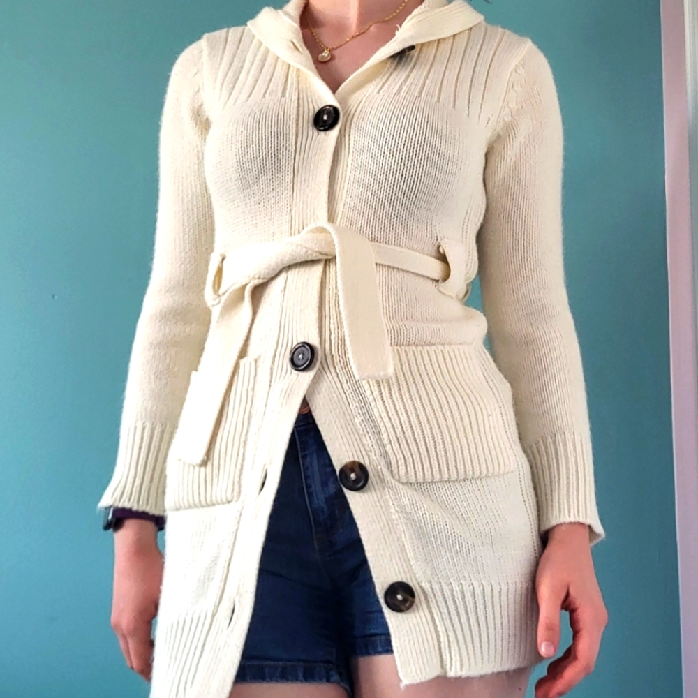 Cherokee Off White Long Cardigan Turdle Buttons Woven